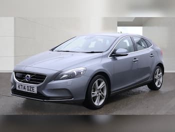 Used Volvo V40 2014 for sale - 79802926: Photo