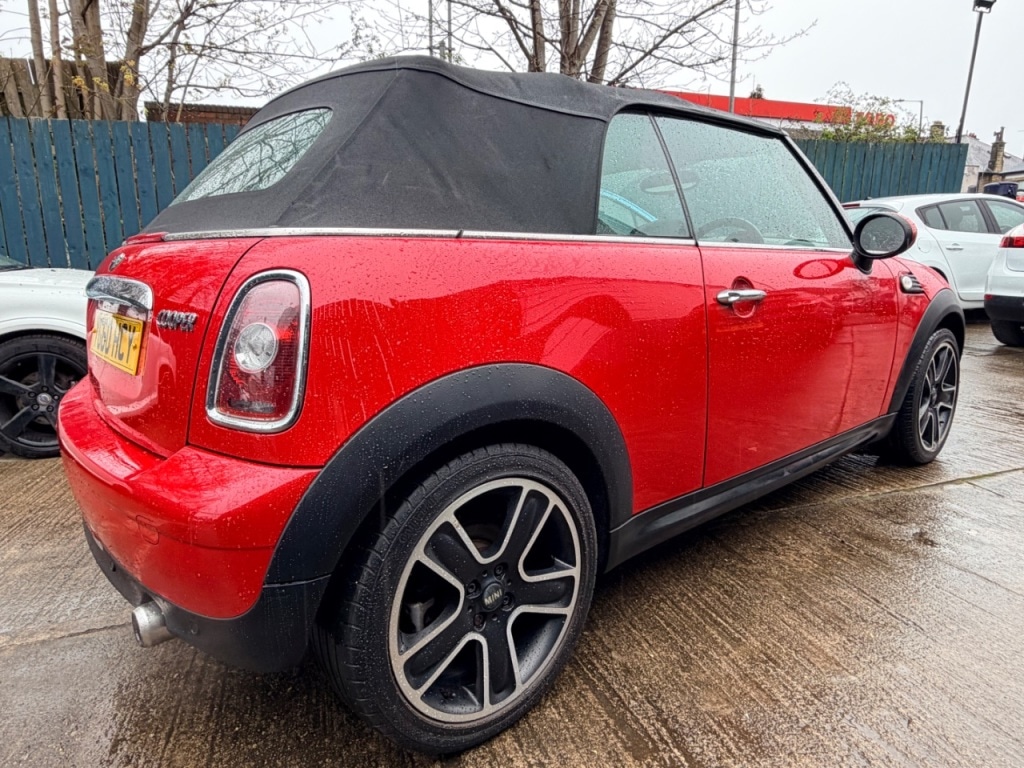 Used MINI Convertible 2010 for sale - 78210155: Photo 4