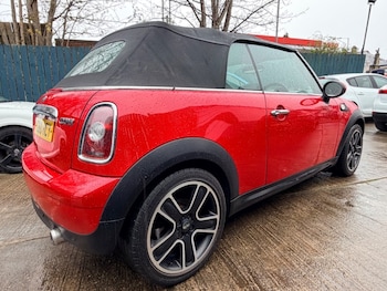 Used MINI Convertible 2010 for sale - 78210155: Photo