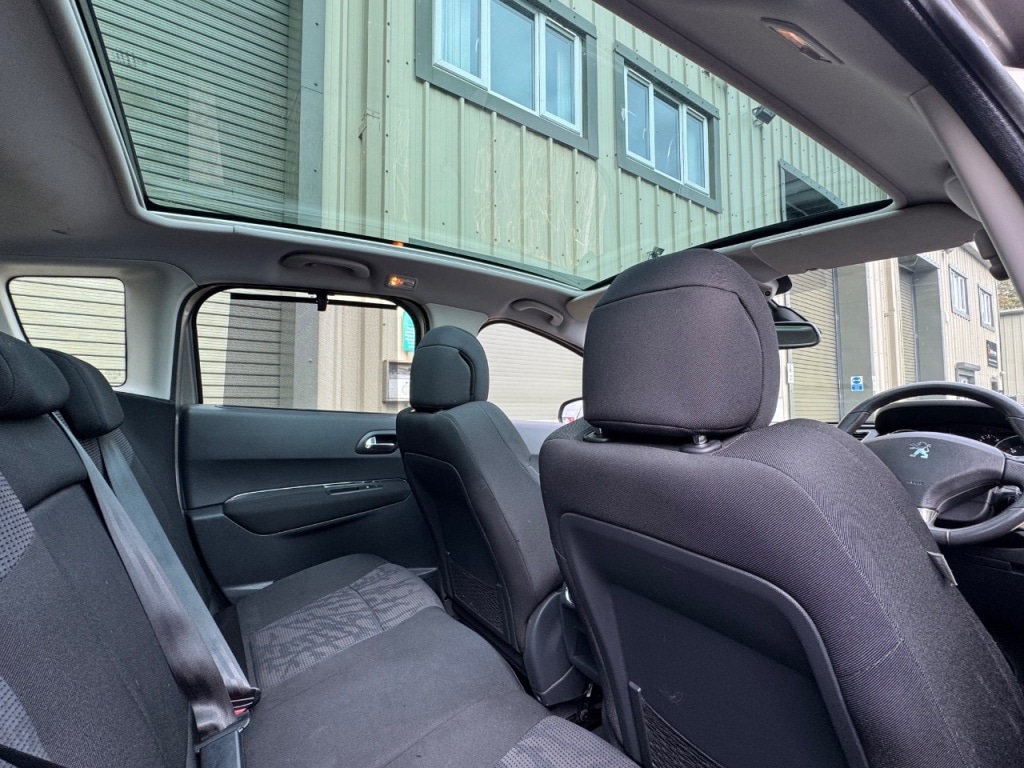 Used Peugeot 3008 2011 for sale - 76405768: Photo 13