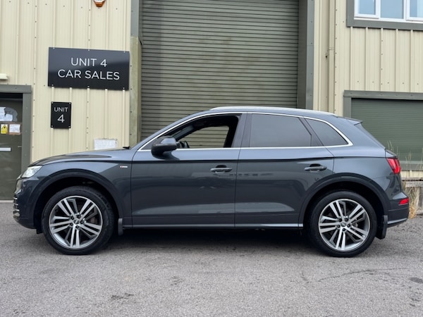 Used Audi Q5 2017 for sale - 75320342: Photo 2