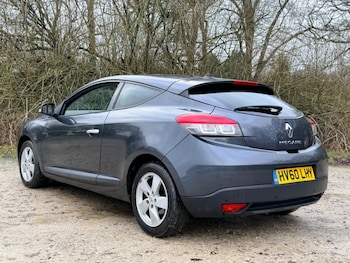 Used Renault Megane 2011 for sale - 77399610: Photo