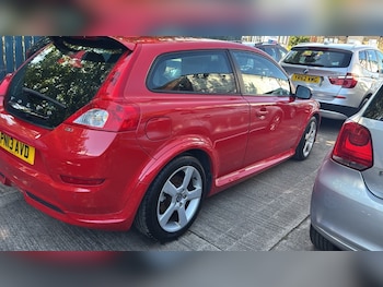 Used Volvo C30 2013 for sale - 79271772: Photo