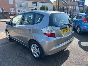 Used Honda Jazz 2010 for sale - 78817977: Photo