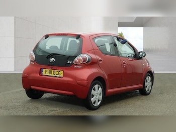 Used Toyota AYGO 2011 for sale - 79158215: Photo