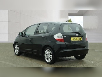 Used Honda Jazz 2010 for sale - 79018660: Photo