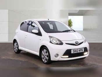 Used Toyota AYGO 2012 for sale - 79075332: Photo