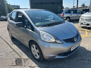 Used Honda Jazz 2010 for sale - 79018714: Photo