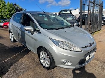 Used Ford Fiesta 2010 for sale - 79062853: Photo