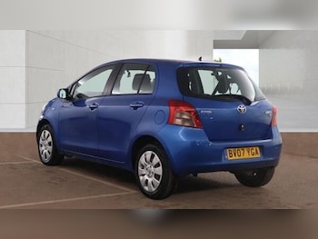 Used Toyota Yaris 2007 for sale - 79075080: Photo