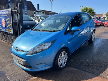 Used Ford Fiesta 2010 for sale - 78998984: Photo