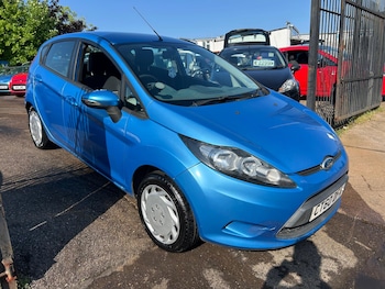 Used Ford Fiesta 2010 for sale - 78998984: Photo