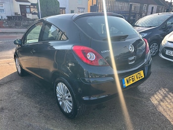 Used Vauxhall Corsa 2011 for sale - 78999727: Photo
