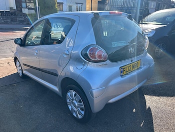 Used Toyota AYGO 2012 for sale - 78817945: Photo