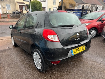 Used Renault Clio 2010 for sale - 78817967: Photo