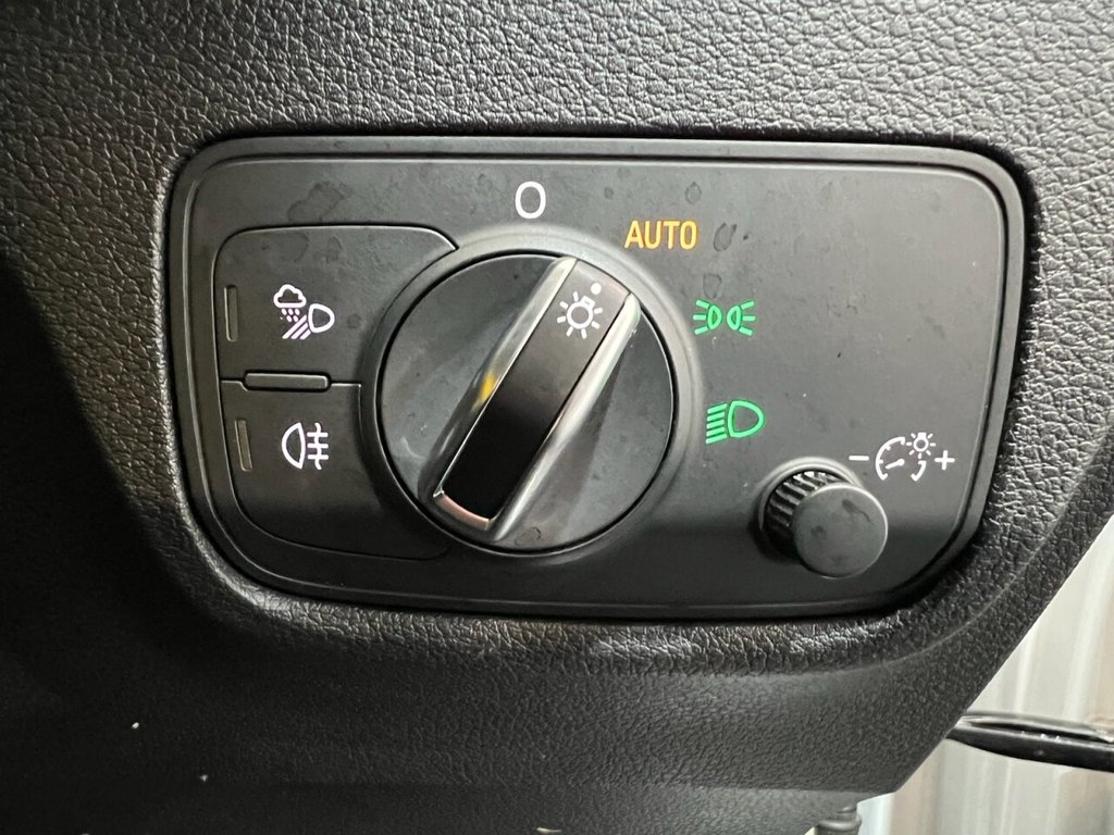 Used Audi Q2 2017 for sale - 76740613: Photo 12