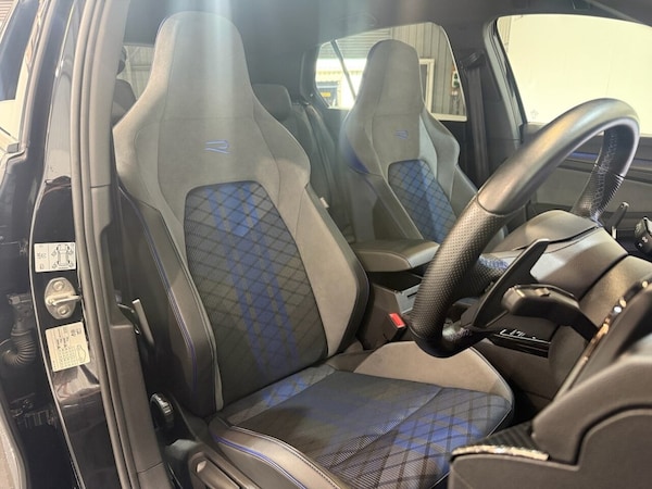 Used Volkswagen Golf 2024 for sale - 75665841: Photo 18