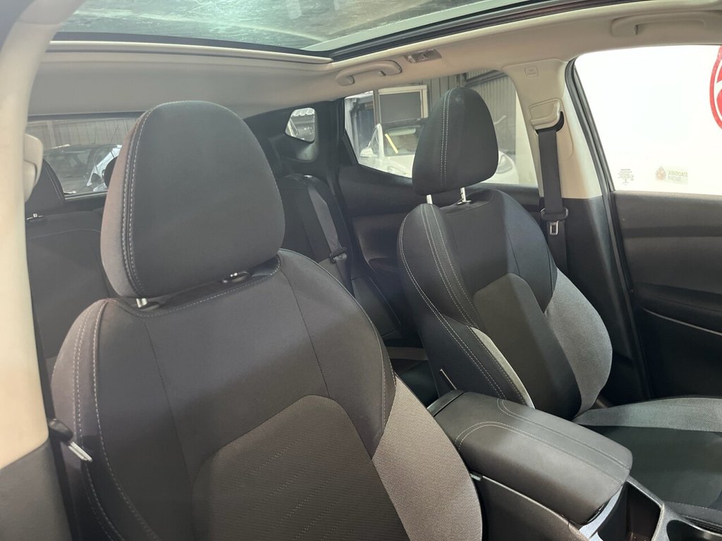 Used Nissan Qashqai 2017 for sale - 76740515: Photo 13