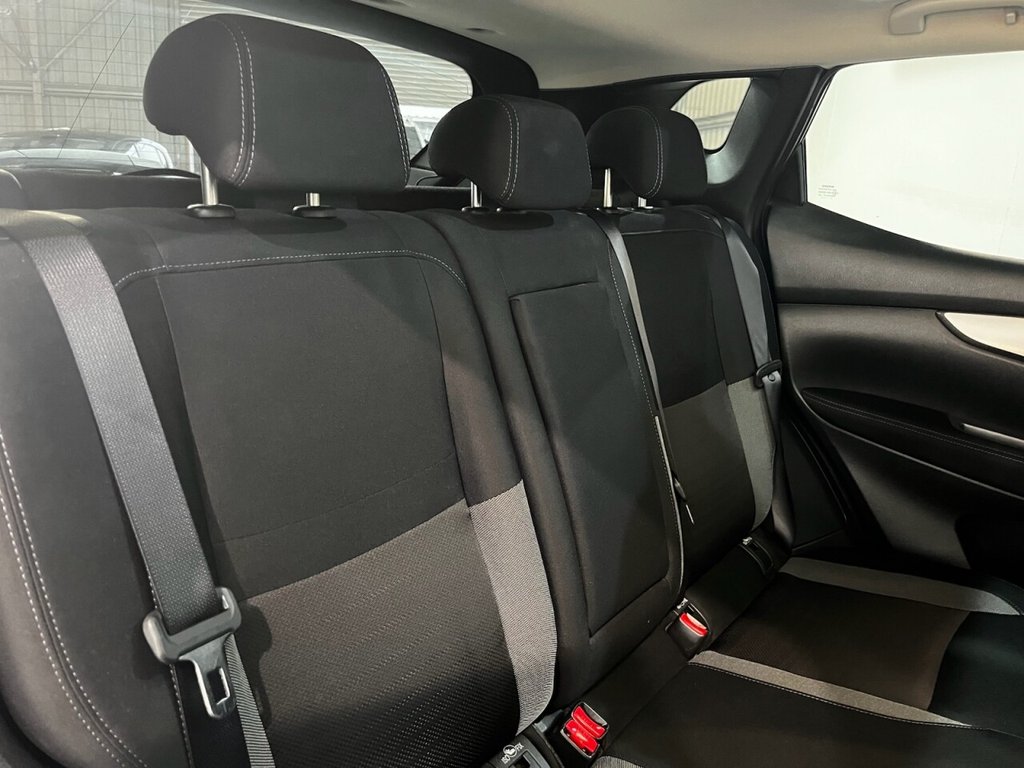 Used Nissan Qashqai 2017 for sale - 76740515: Photo 16