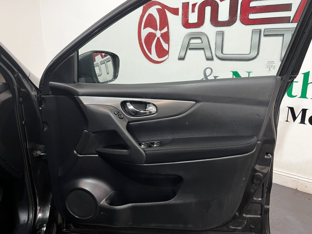 Used Nissan Qashqai 2017 for sale - 76740515: Photo 20