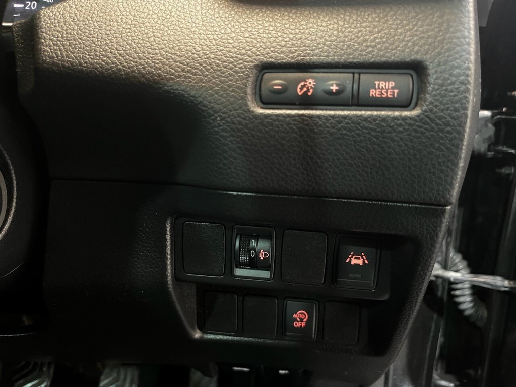 Used Nissan Qashqai 2017 for sale - 76740515: Photo 22