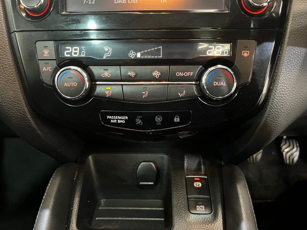 Used Nissan Qashqai 2017 for sale - 76740515: Photo 27