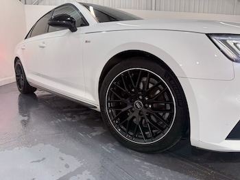 Used Audi A4 2017 for sale - 79221629: Photo