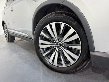 Used Mitsubishi Outlander 2018 for sale - 79358792: Photo