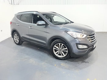 Used Hyundai Santa Fe 2016 for sale - 79507016: Photo