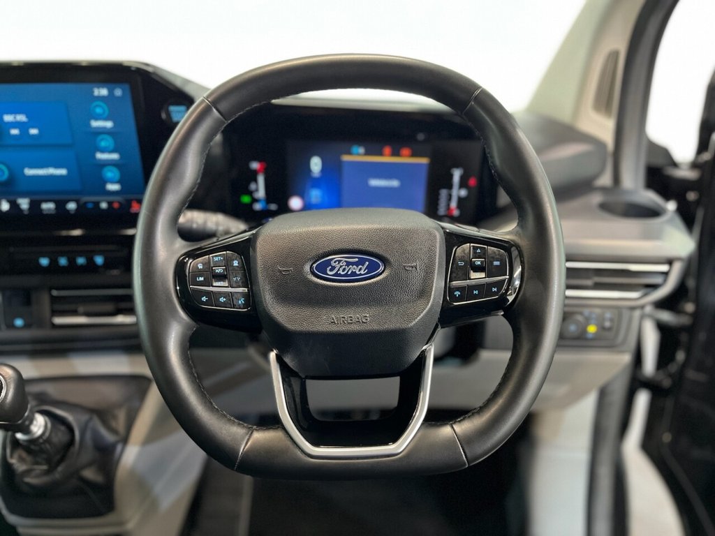 Used Ford Tourneo Custom 2024 for sale - 77748634: Photo 24