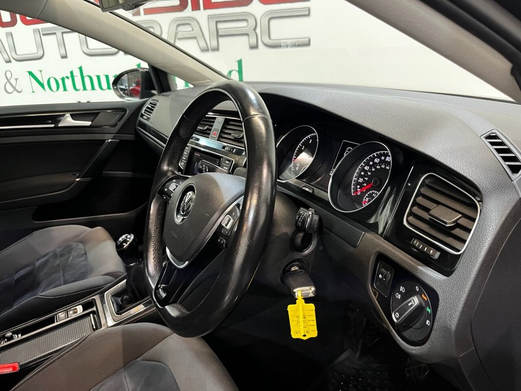 Used Volkswagen Golf 2016 for sale - 76841119: Photo 14