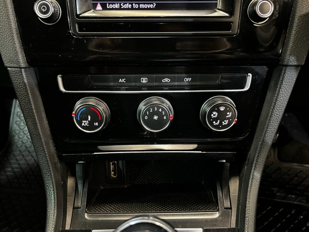 Used Volkswagen Golf 2016 for sale - 76841119: Photo 27