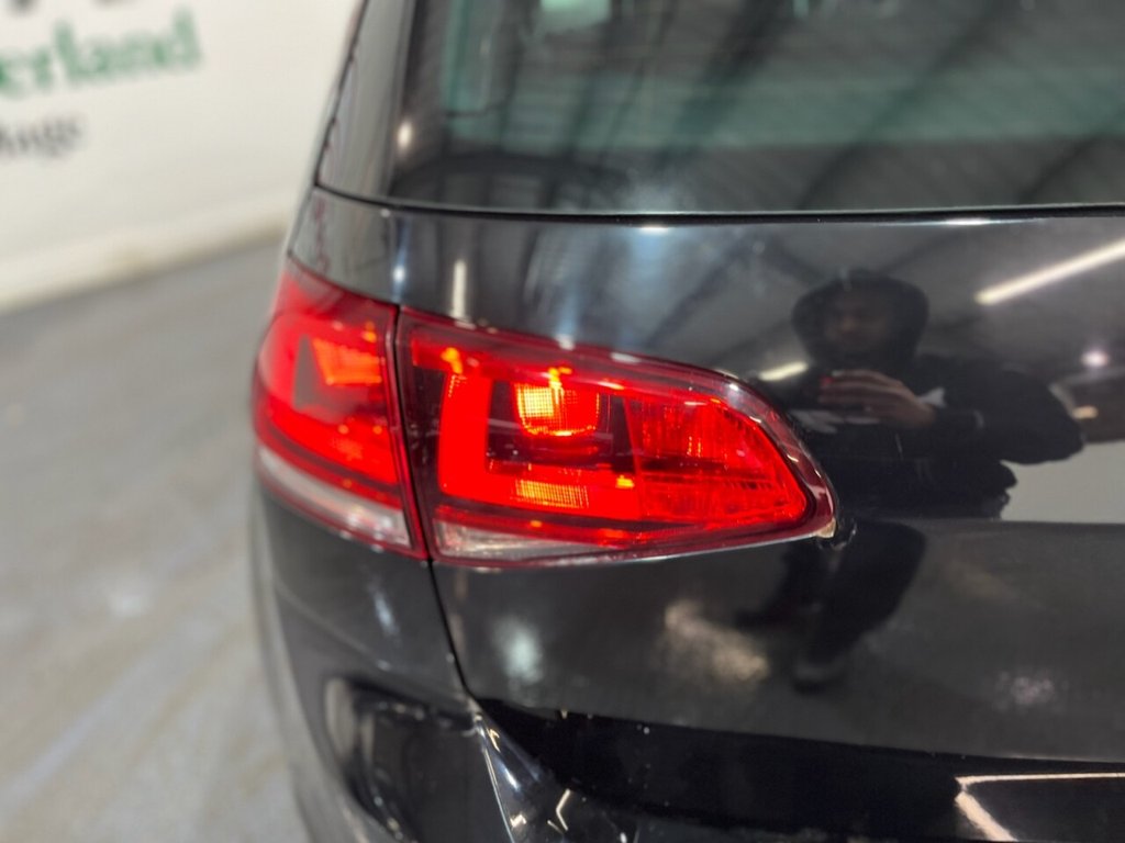 Used Volkswagen Golf 2016 for sale - 76841119: Photo 31