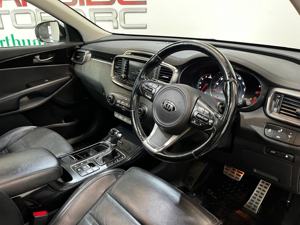 Used Kia Sorento 2017 for sale - 76256613: Photo 16