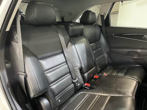Used Kia Sorento 2017 for sale - 76256613: Photo 17