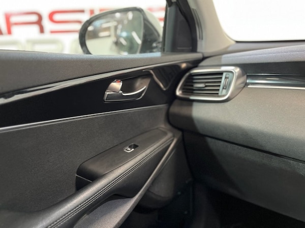 Used Kia Sorento 2017 for sale - 76256613: Photo 33