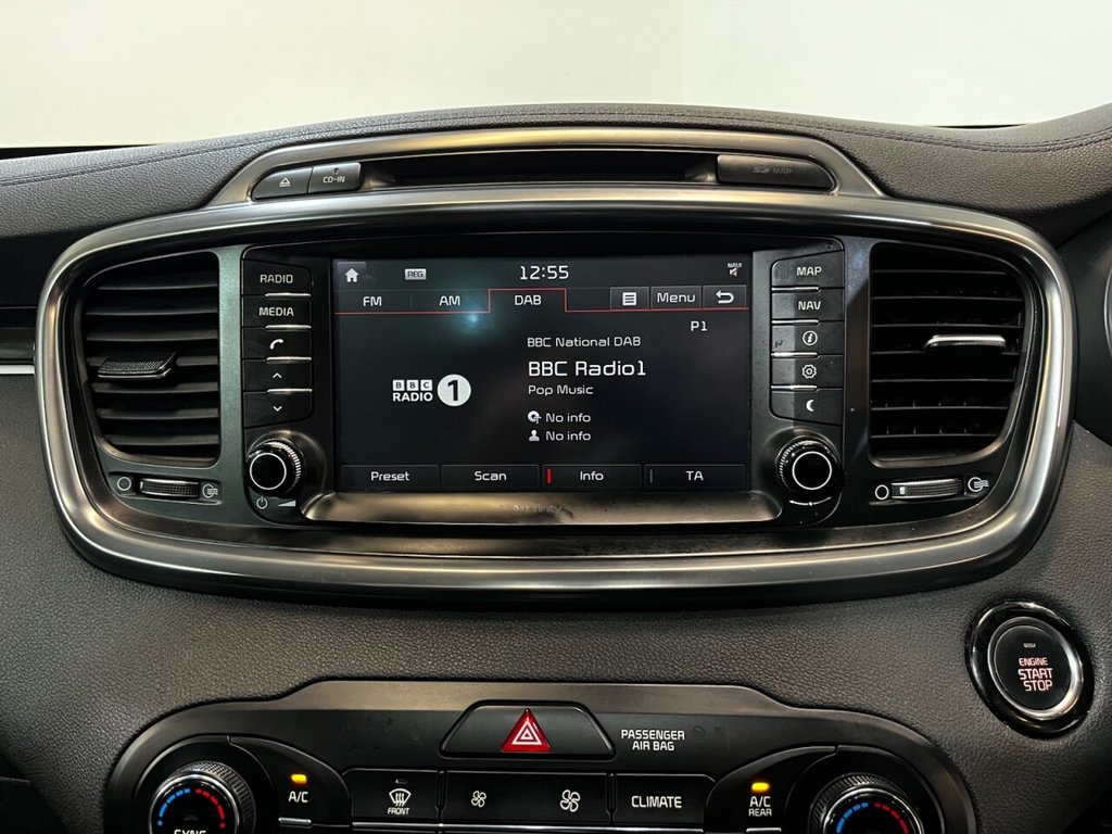 Used Kia Sorento 2017 for sale - 76256613: Photo 34