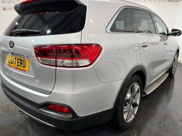 Used Kia Sorento 2017 for sale - 76256613: Photo 45
