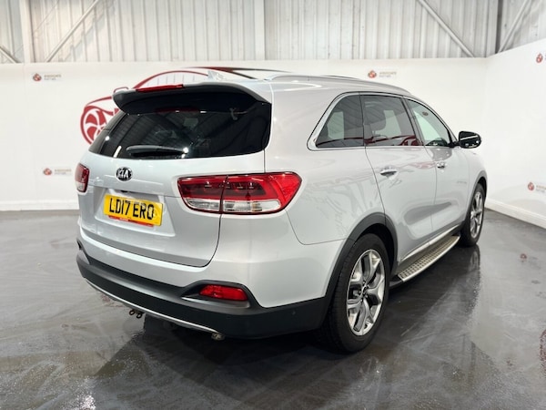Used Kia Sorento 2017 for sale - 76256613: Photo 47
