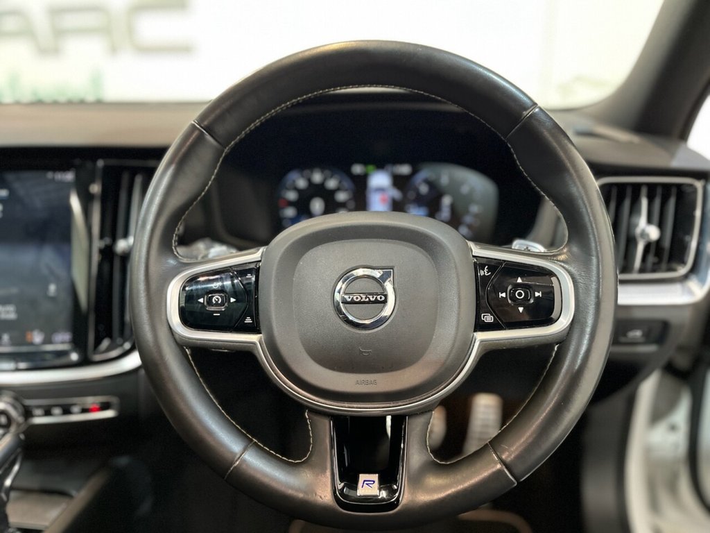 Used Volvo V60 2019 for sale - 77301949: Photo 16