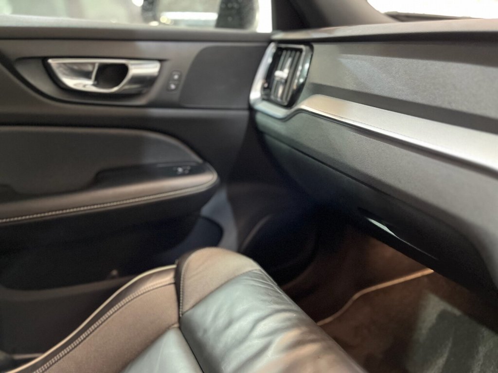 Used Volvo V60 2019 for sale - 77301949: Photo 18