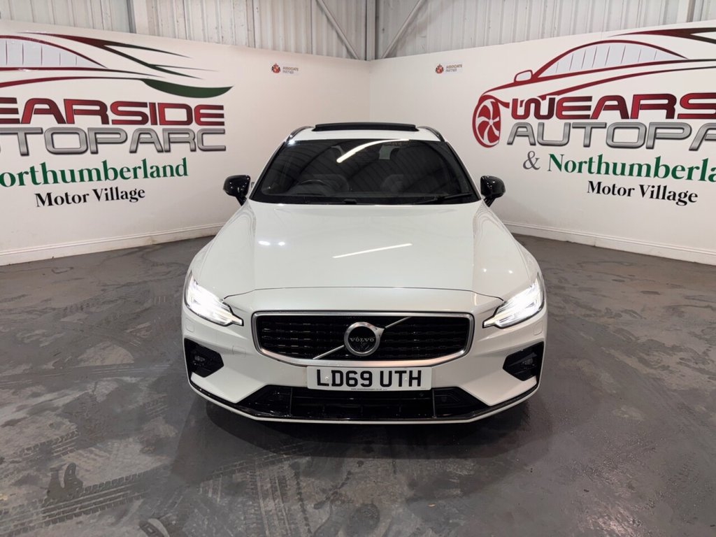 Used Volvo V60 2019 for sale - 77301949: Photo 2