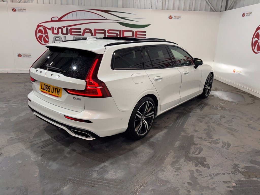 Used Volvo V60 2019 for sale - 77301949: Photo 7