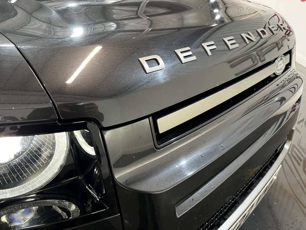 Used Land Rover Defender 2022 for sale - 76256642: Photo 13