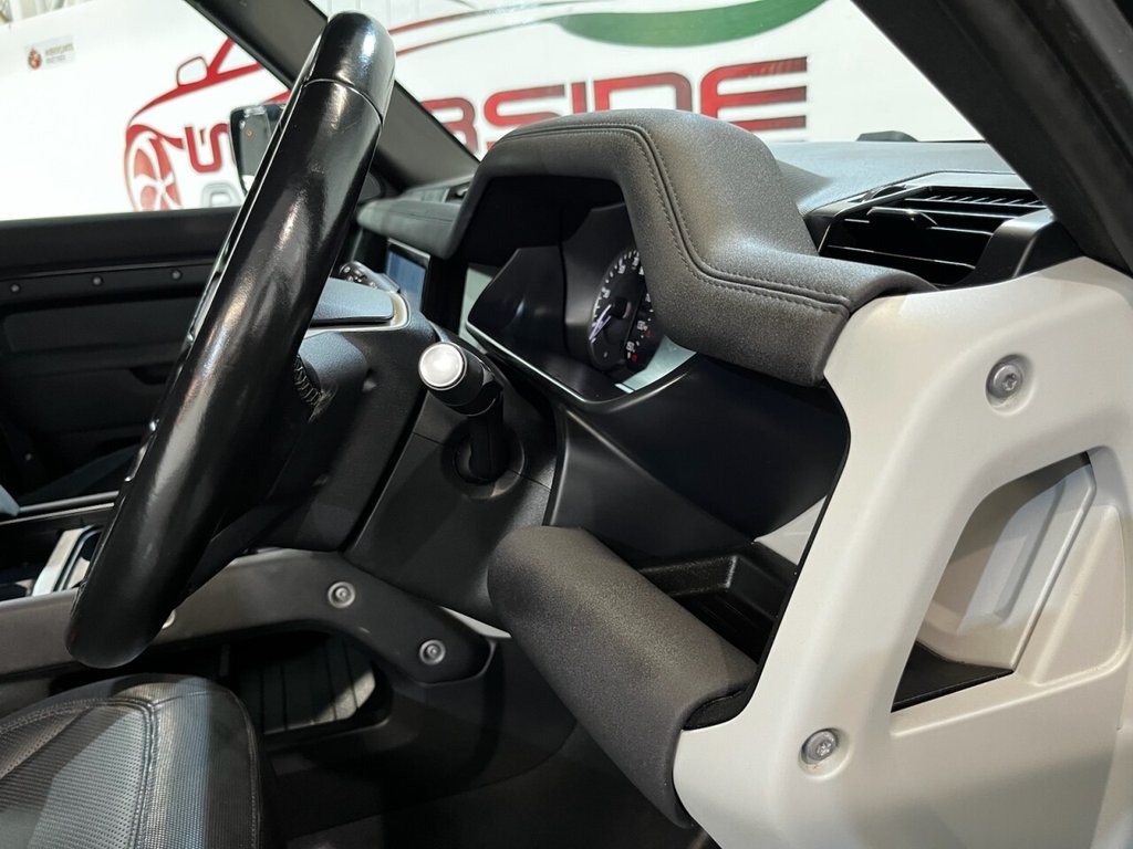 Used Land Rover Defender 2022 for sale - 76256642: Photo 24