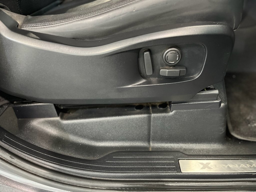 Used Land Rover Defender 2022 for sale - 76256642: Photo 28