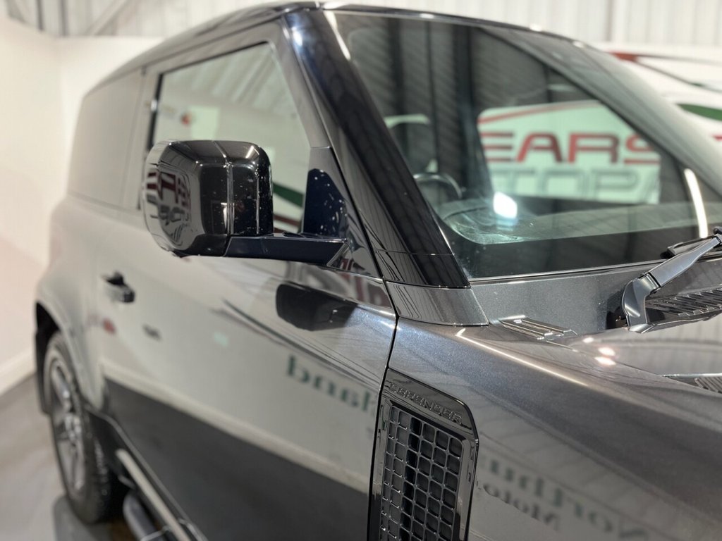 Used Land Rover Defender 2022 for sale - 76256642: Photo 41