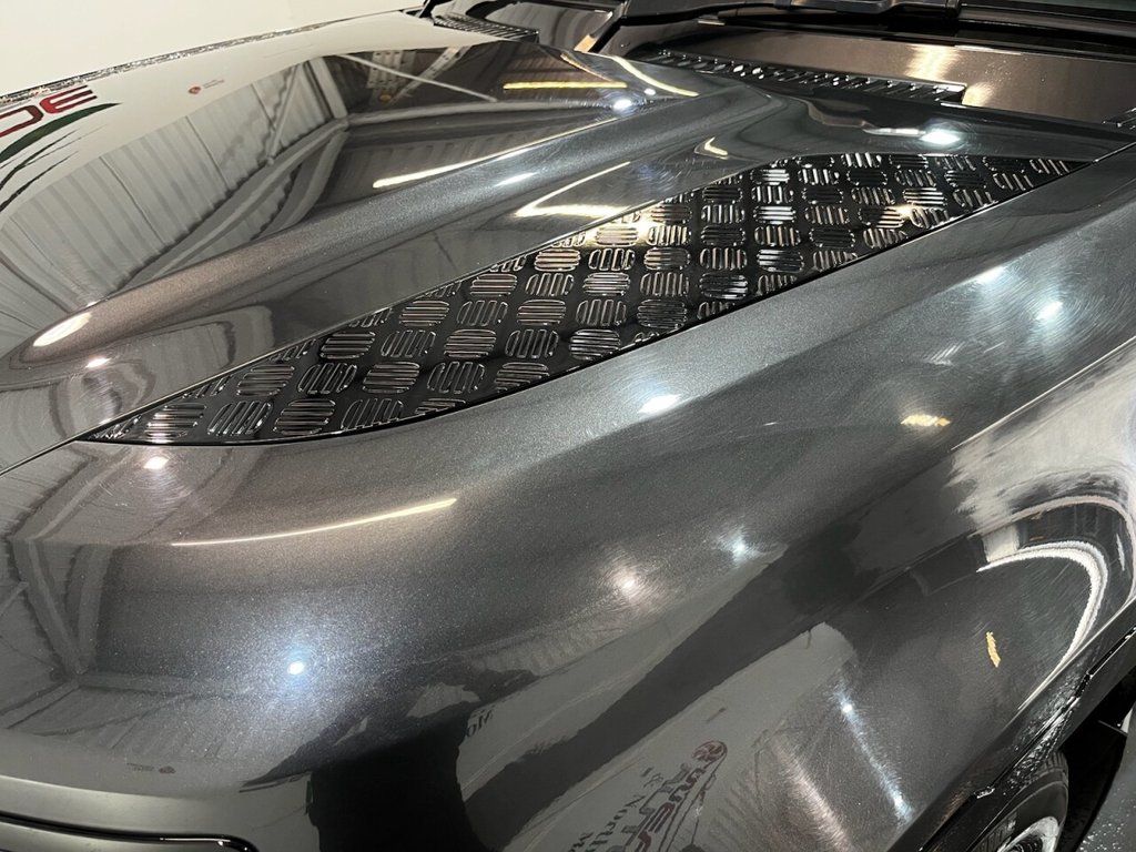 Used Land Rover Defender 2022 for sale - 76256642: Photo 43