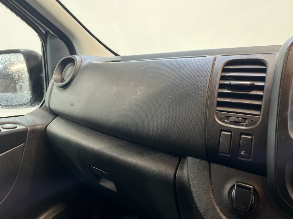 Used Renault Trafic 2020 for sale - 77408234: Photo 30