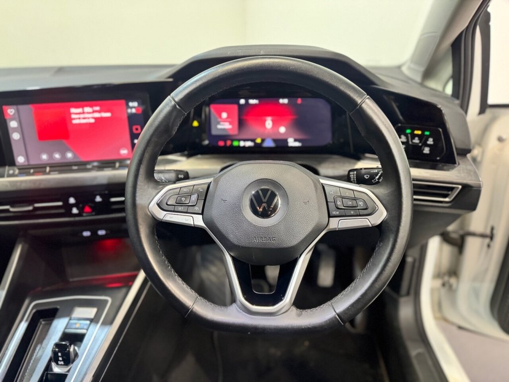 Used Volkswagen Golf 2020 for sale - 77668844: Photo 9